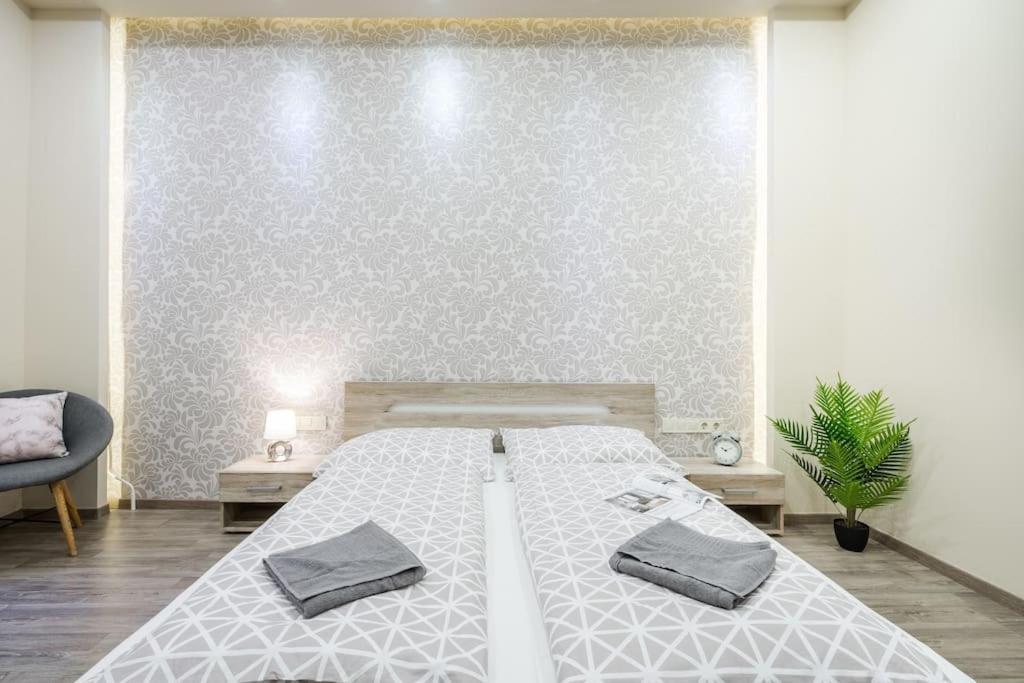 ブダペストSzalag Utca 6 Luxurious Flat Castle Districtアパートメント エクステリア 写真