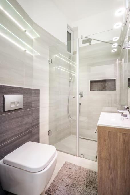 ブダペストSzalag Utca 6 Luxurious Flat Castle Districtアパートメント エクステリア 写真